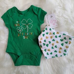 Primark Baby First St Patrick's Day Onsite and Bib Set New Newborn